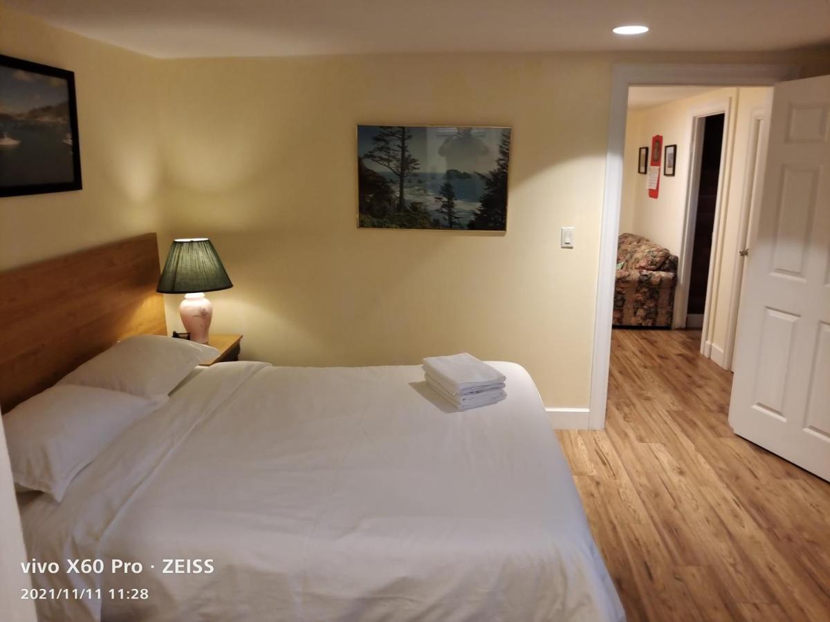Romantic Homestay Coquitlam Exterior photo